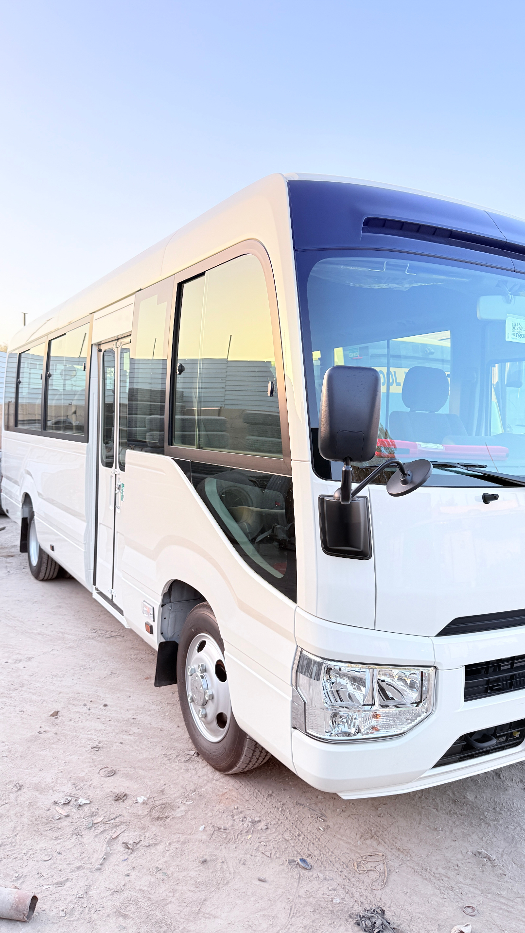 Side profile — boarding door
