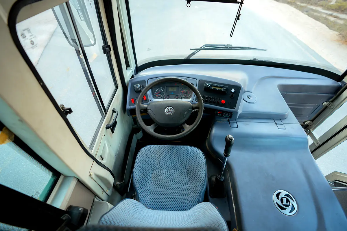 Driver cockpit & instrumentation